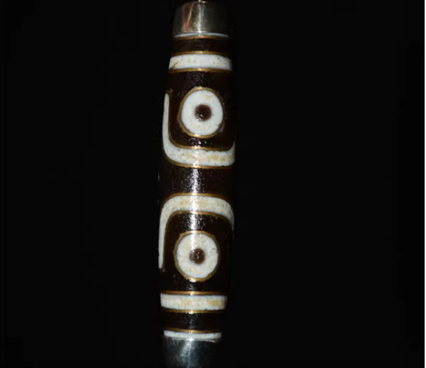 Real Tibetan Old Ancient Three Eyes Dzi Bead Pendant Amulet Himalaya Gold Antique Genuine Agate 3 Eyed Pure Gzi Talisman