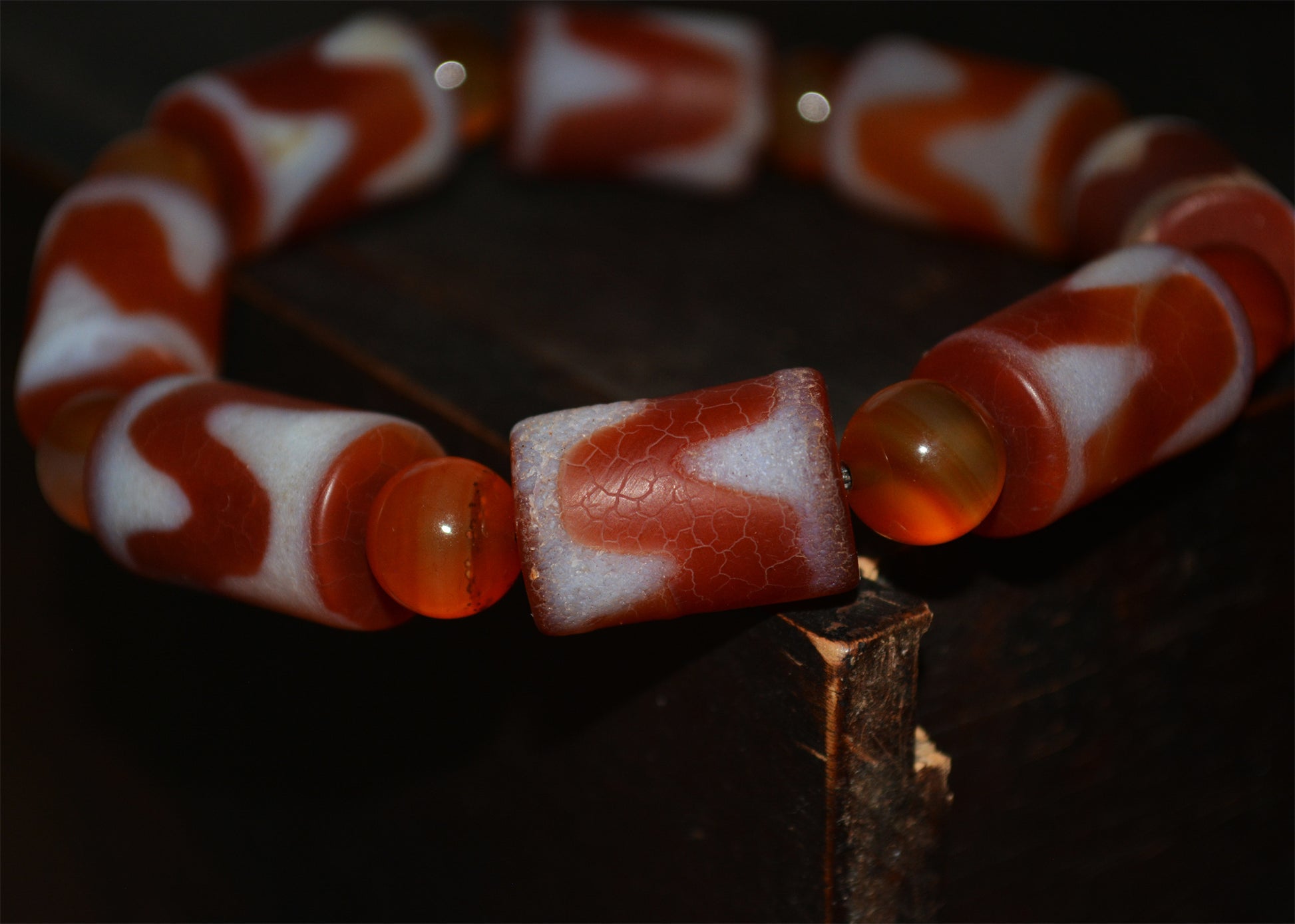 Real Tibetan Old Ancient Tiger Tooth Dzi Bead Mala Bracelet Amulet Prayer Himalayas Zigzag Water Wave Pure Gzi Talisman