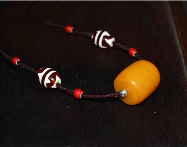 Real Tibetan Old Antique Baltic Egg Yolk Amber Necklace Pendant Amulet Zigzag Tiger Tooth Dzi Bead