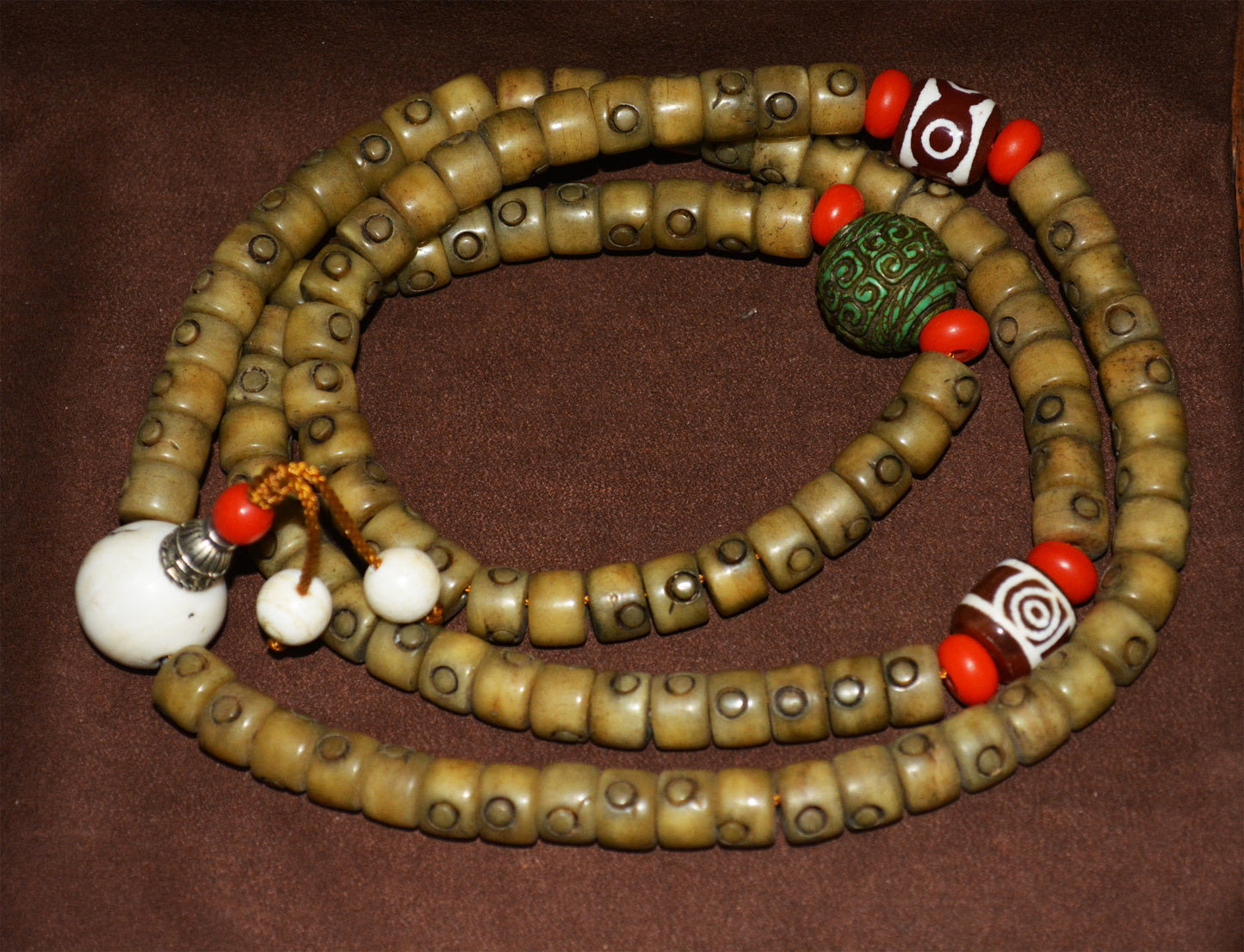 Real Tibetan Old Antique Kapala Bone Mala Prayer Beads 108 Rosary Bracelet Himalaya Genuine 108 Buddhism Worry Necklace Amulet