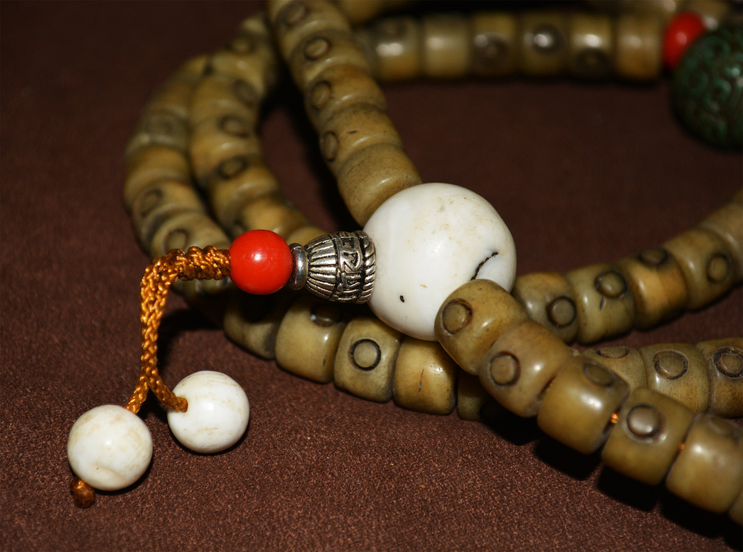 Real Tibetan Old Antique Kapala Bone Mala Prayer Beads 108 Rosary Bracelet Himalaya Genuine 108 Buddhism Worry Necklace Amulet