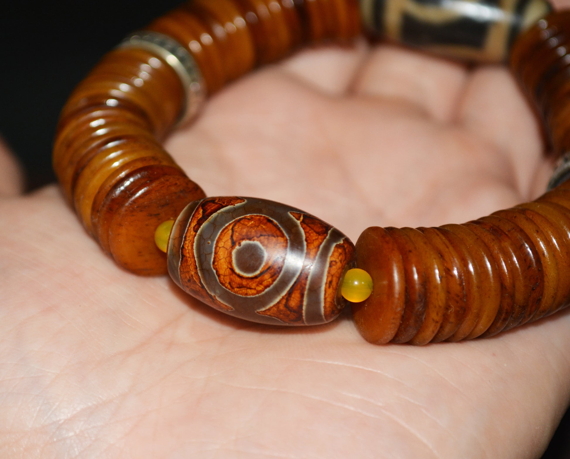 Real Tibetan Old Antique Kapala Bone Mala Prayer Beads Bracelet Rosary Himalayas Three Two Eyes Dzi Buddhism Worry Amulet