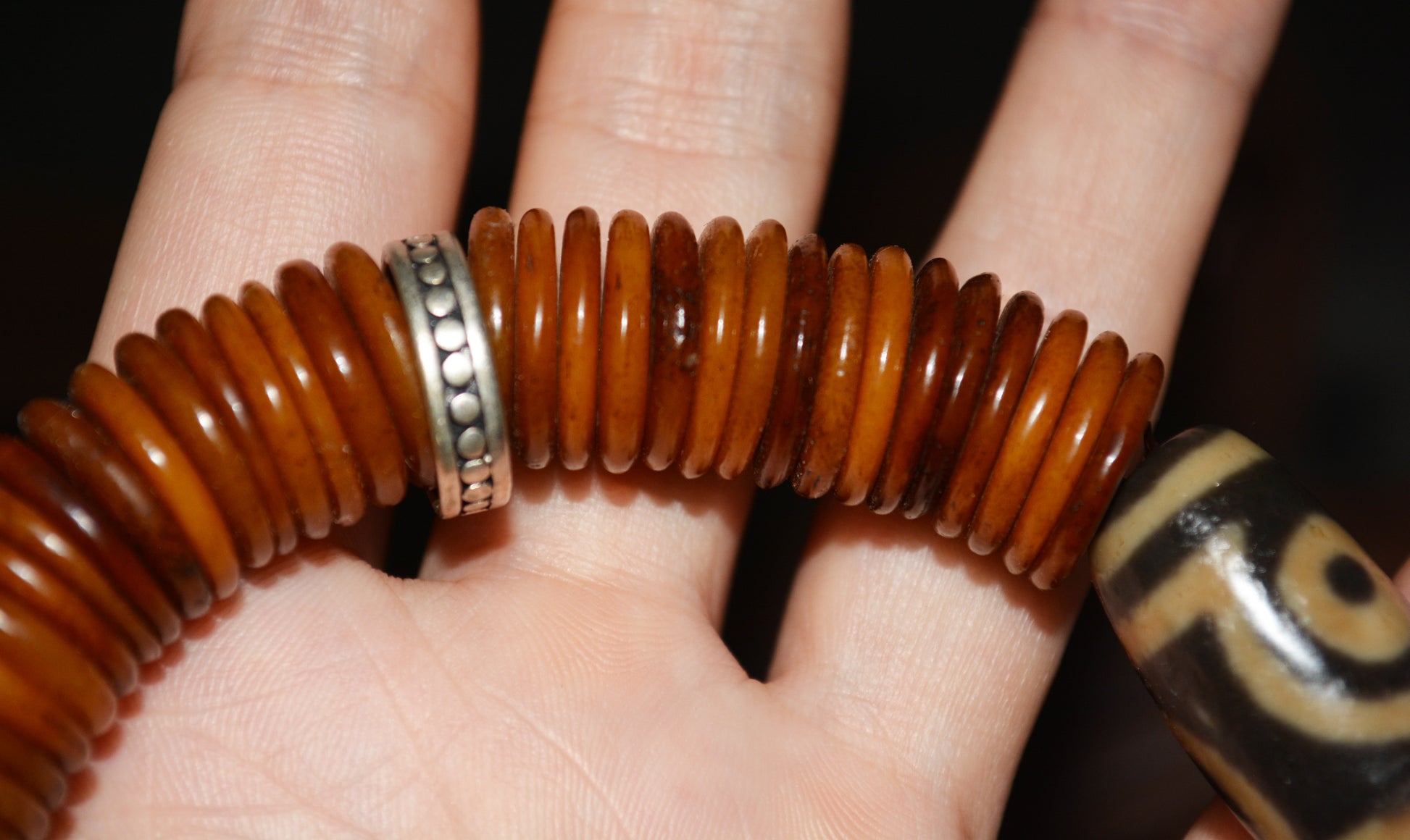 Real Tibetan Old Antique Kapala Bone Mala Prayer Beads Bracelet Rosary Himalayas Three Two Eyes Dzi Buddhism Worry Amulet