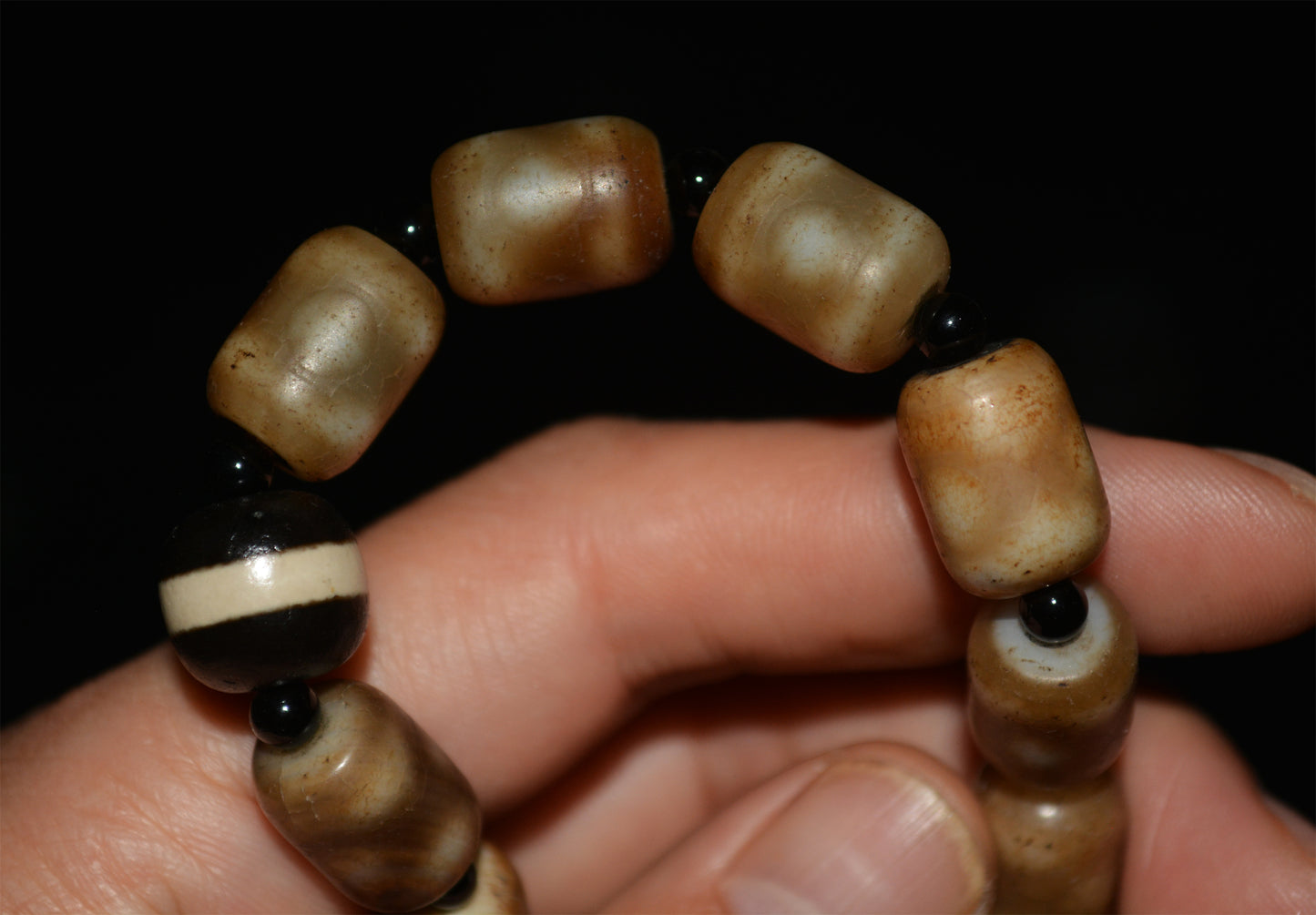 Real tibetan three eyes dzi bead amulet genuine old ancient himalaya agate pure 3 gzi pendant talisman bracelet mala