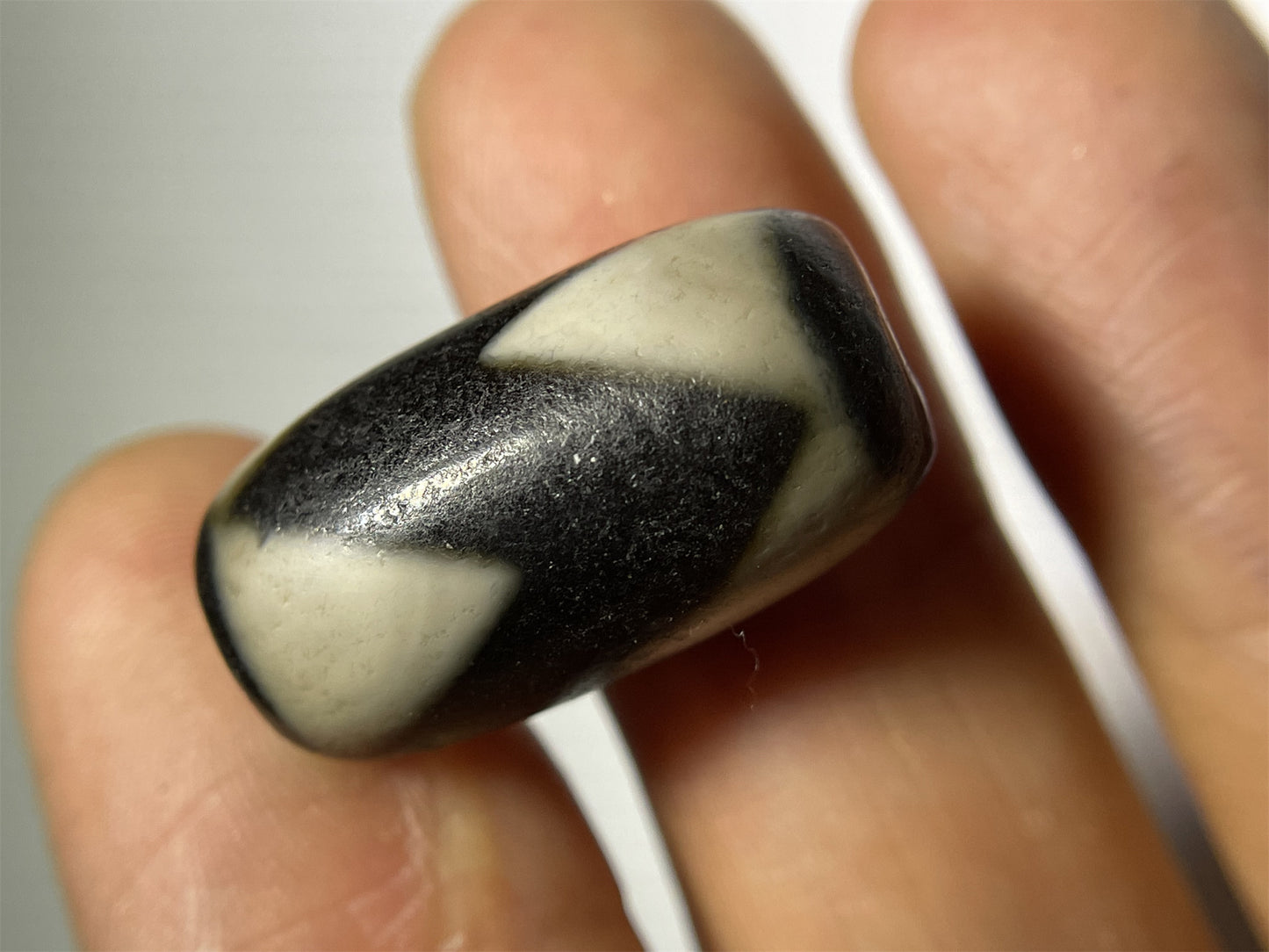 Tibetan Ancient Real Tiger Tooth Dzi Bead Amulet Himalayas Pendant Water Wave Genuine Agate Gzi Talisman