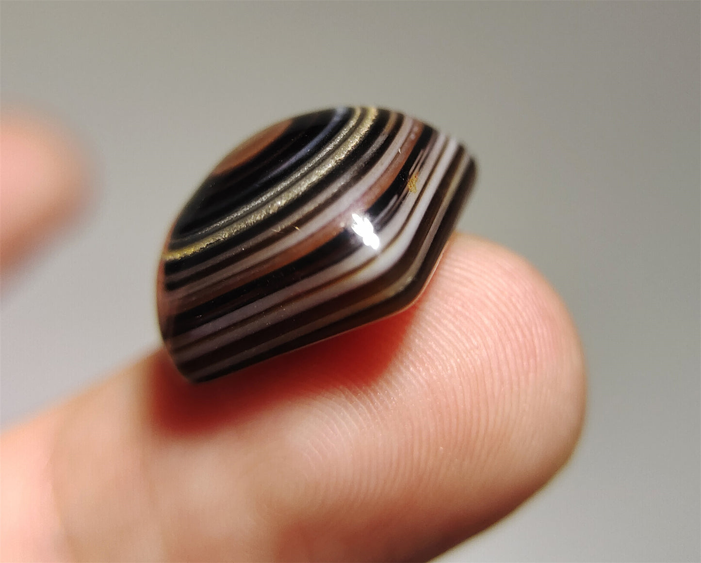 real himalaya antique lukmik eye dzi bead amulet genuine old luk mik banded agate one natural tibetan pyu gzi