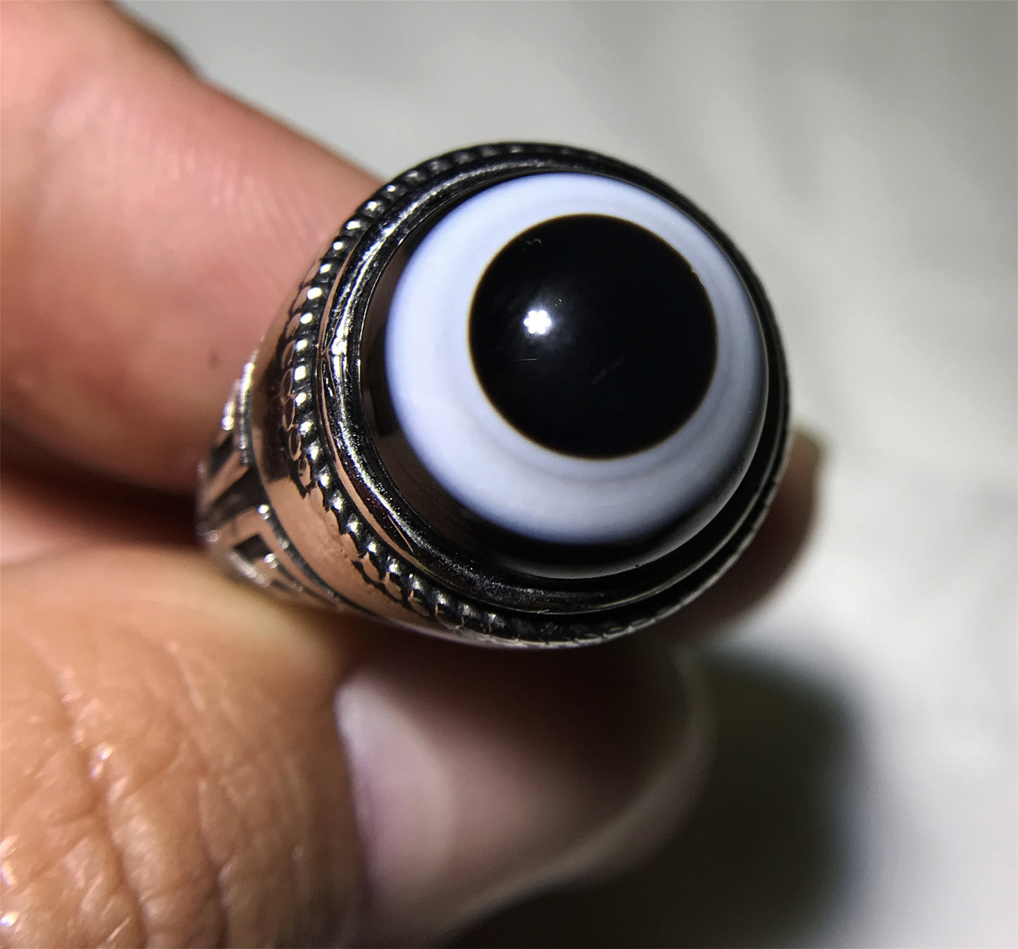 real himalaya antique lukmik eye dzi bead ring amulet genuine old luk mik banded agate one natural tibetan pyu gzi talisman