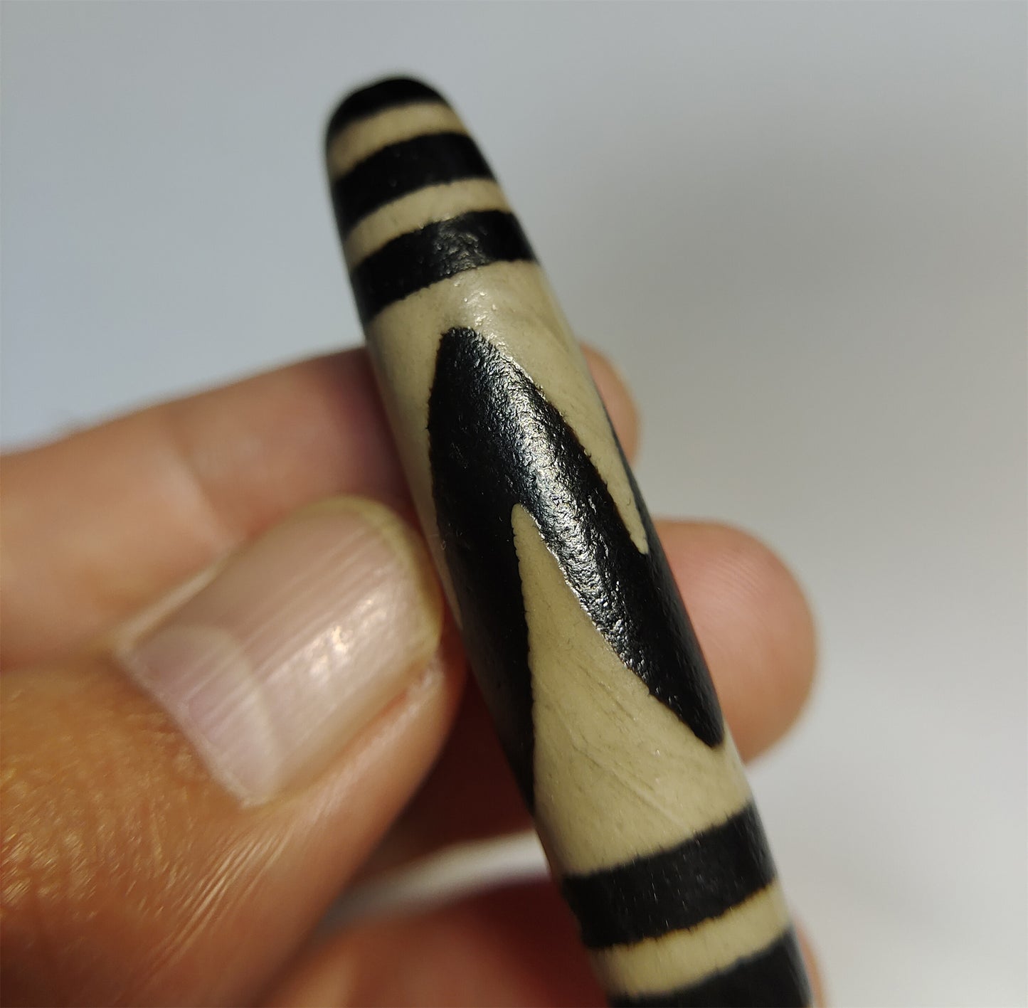 real tibetan ancient tiger tooth dzi bead pendant amulet genuine old zig zag himalaya agate water wave pure gzi talisman