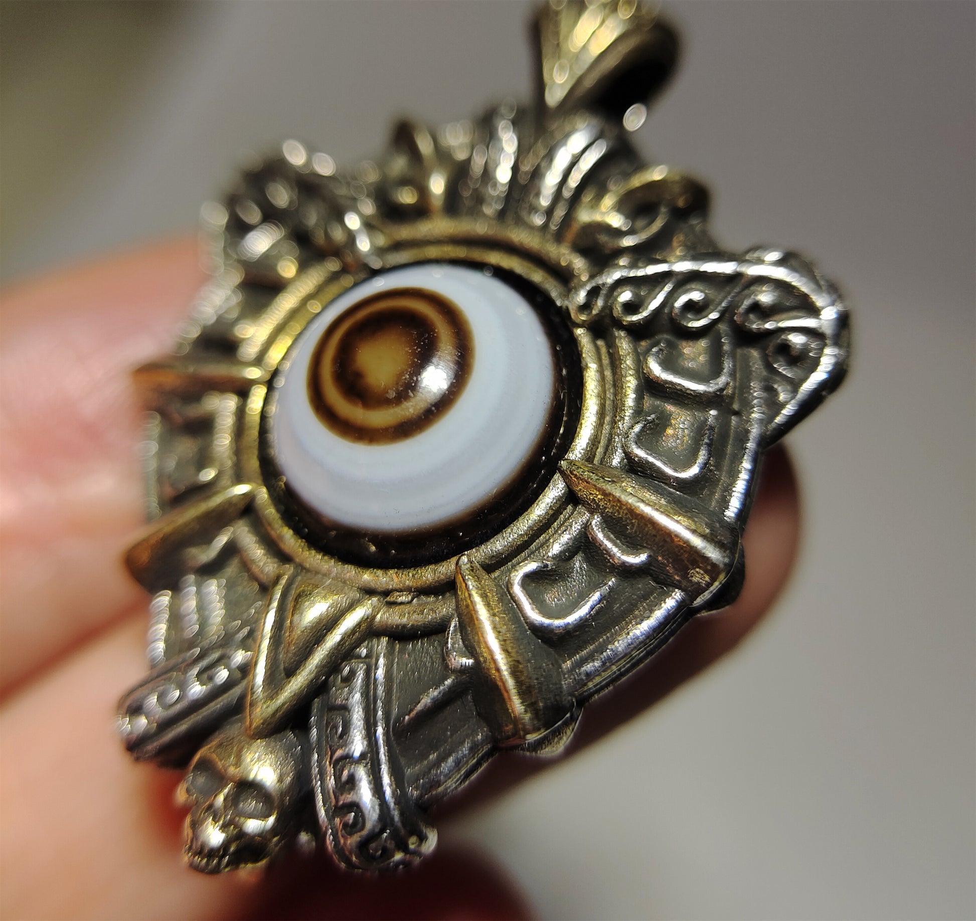 Old Lukmik Dzi Bead Pendant Himalaya Tibetan Antique One Eye Goat Medicine