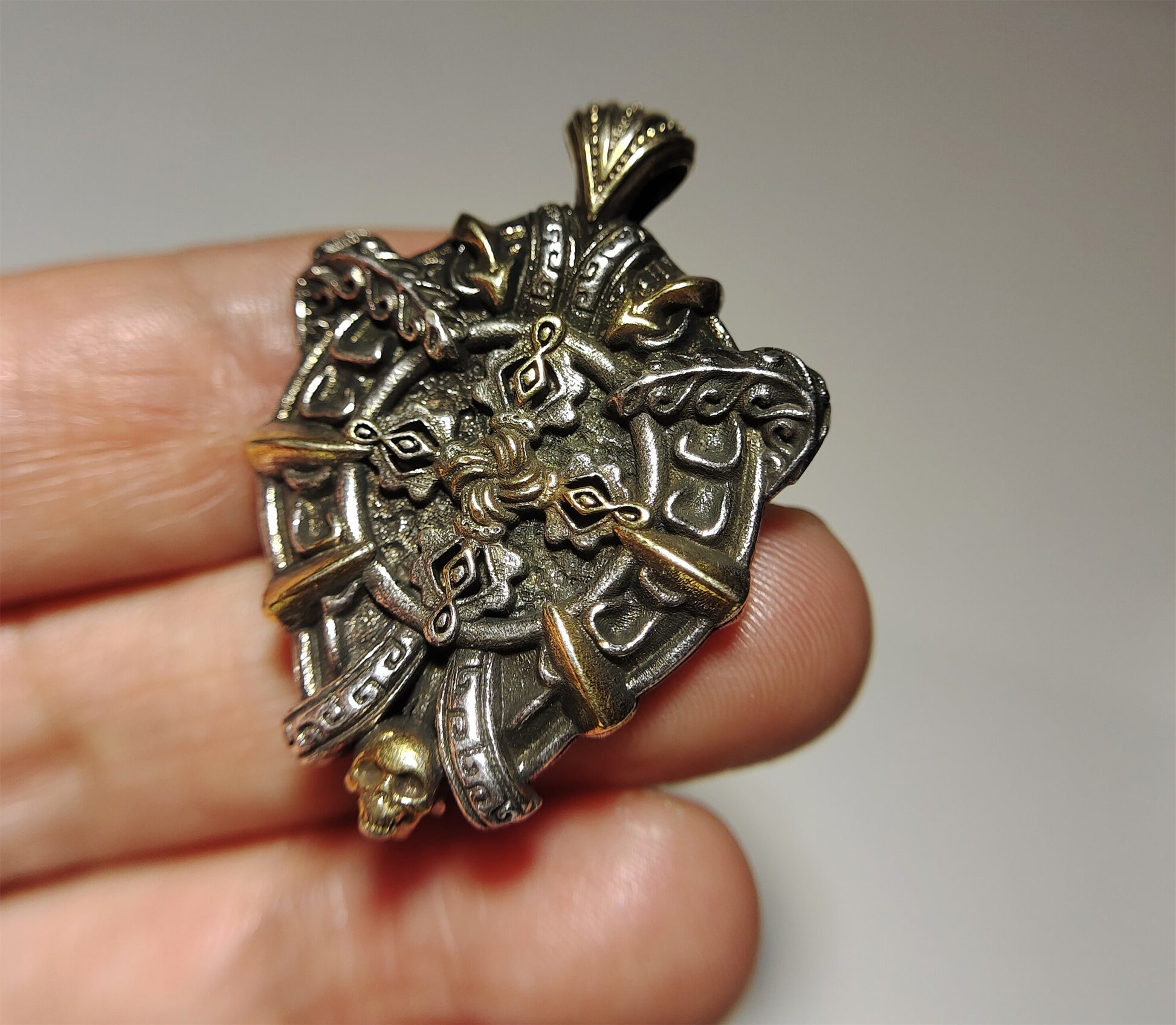 Old Lukmik Dzi Bead Pendant Himalaya Tibetan Antique One Eye Goat Medicine