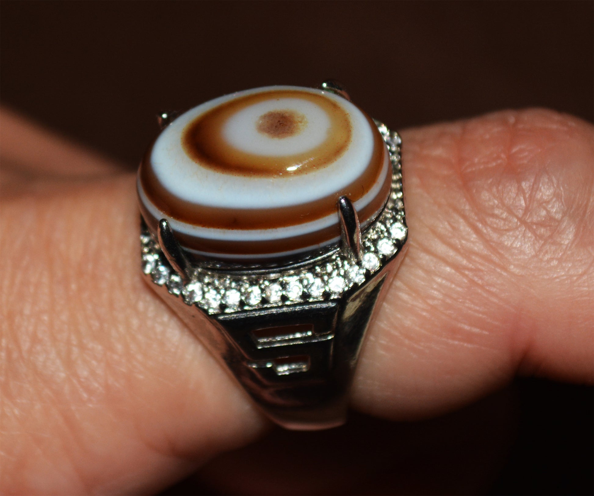 Real Tibetan Old Antique Luk Mik Eye Dzi Bead Ring Himalaya Lukmik