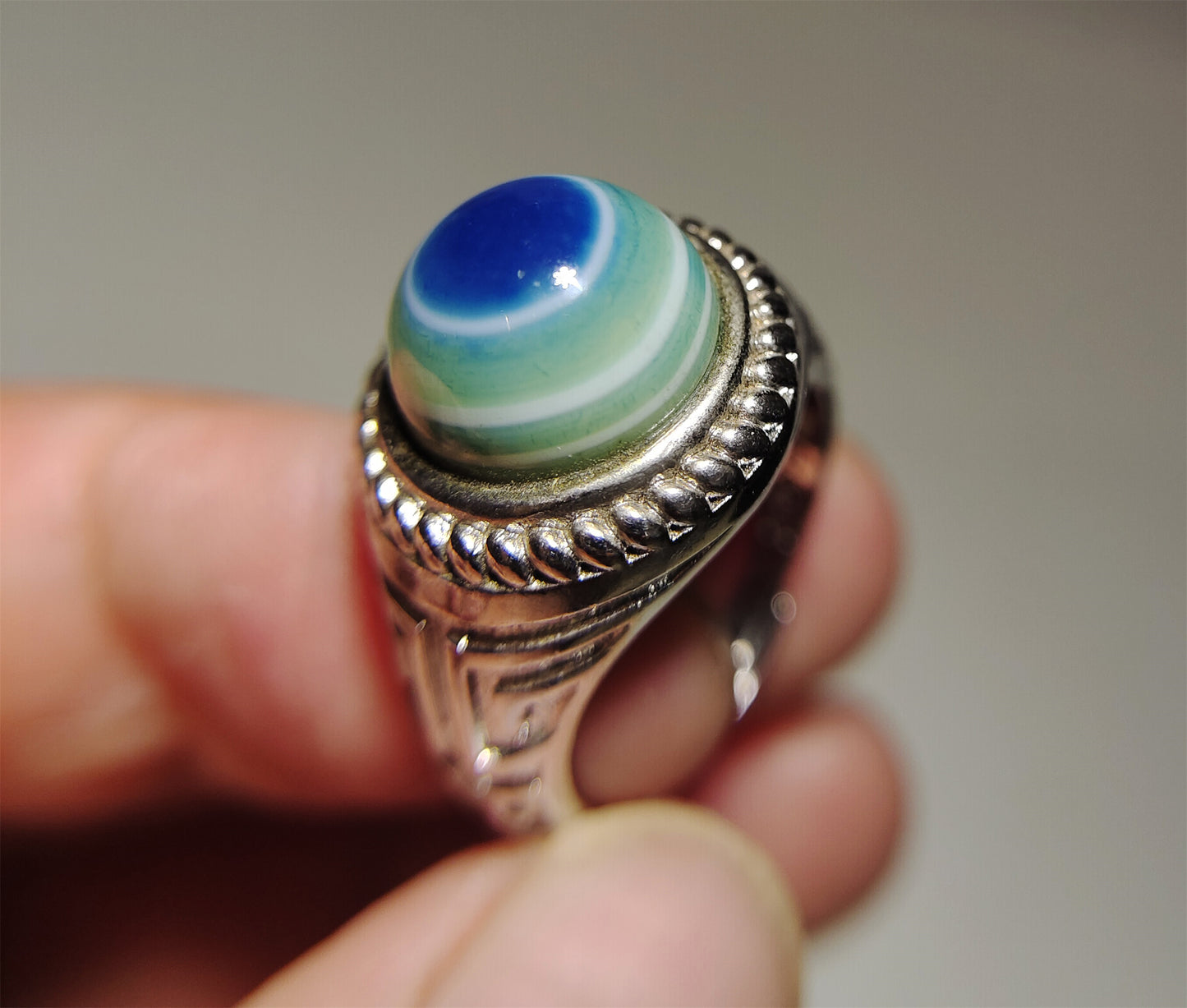 Tibetan Old Antique Luk Mik Dzi Bead Ring Himalaya Medicine Amulet Real LukMik Horse