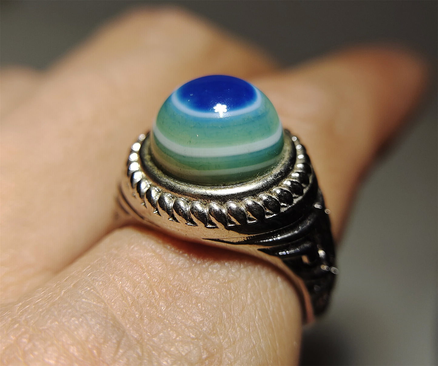 Tibetan Old Antique Luk Mik Dzi Bead Ring Himalaya Medicine Amulet Real LukMik Horse