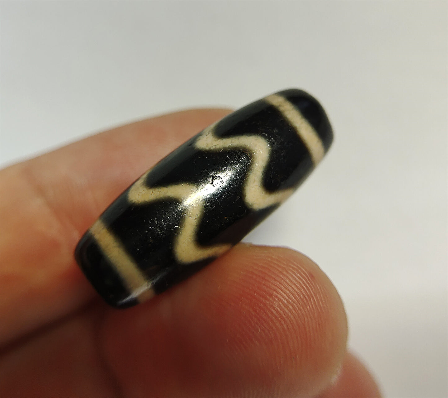 tibetan ancient tiger tooth dzi bead pendant amulet genuine old zig zag himalaya agate water wave pure gzi talisman