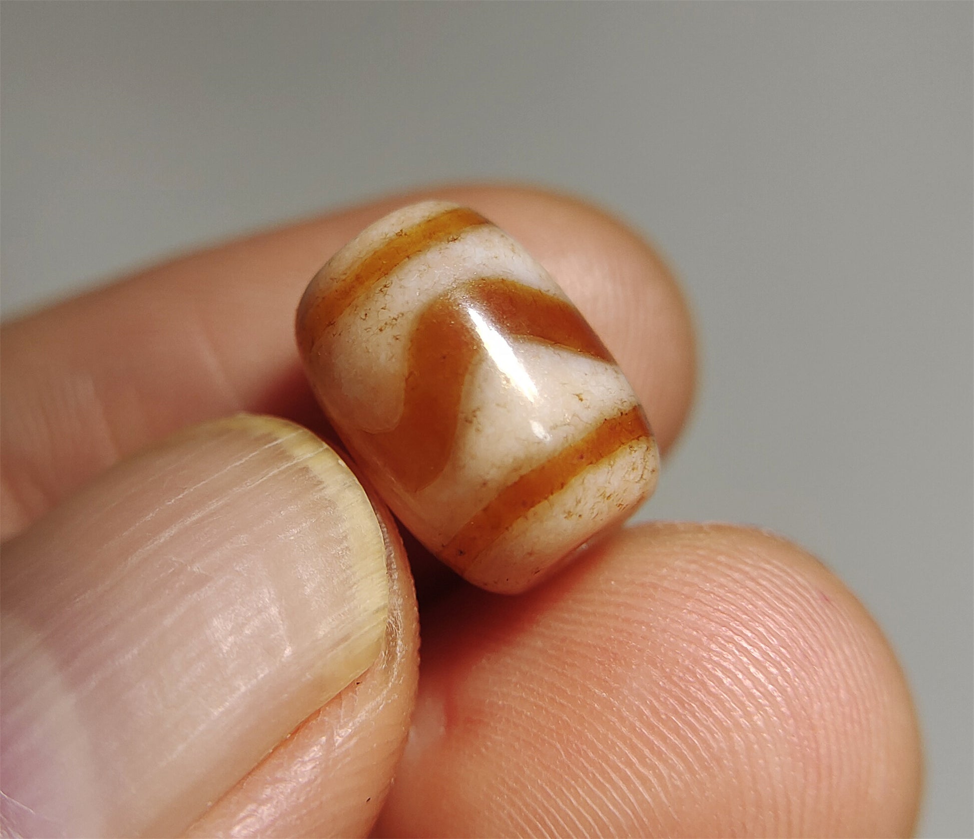 tibetan ancient tiger tooth dzi bead pendant amulet genuine old zig zag himalaya agate water wave pure gzi talisman