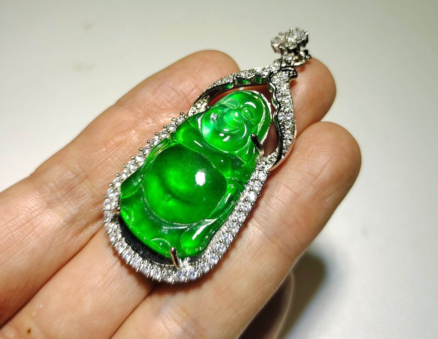 MRX: Natural Grade A Glassy Emerald Green Jadeite Jade Buddha Pendant Amulet Authentic