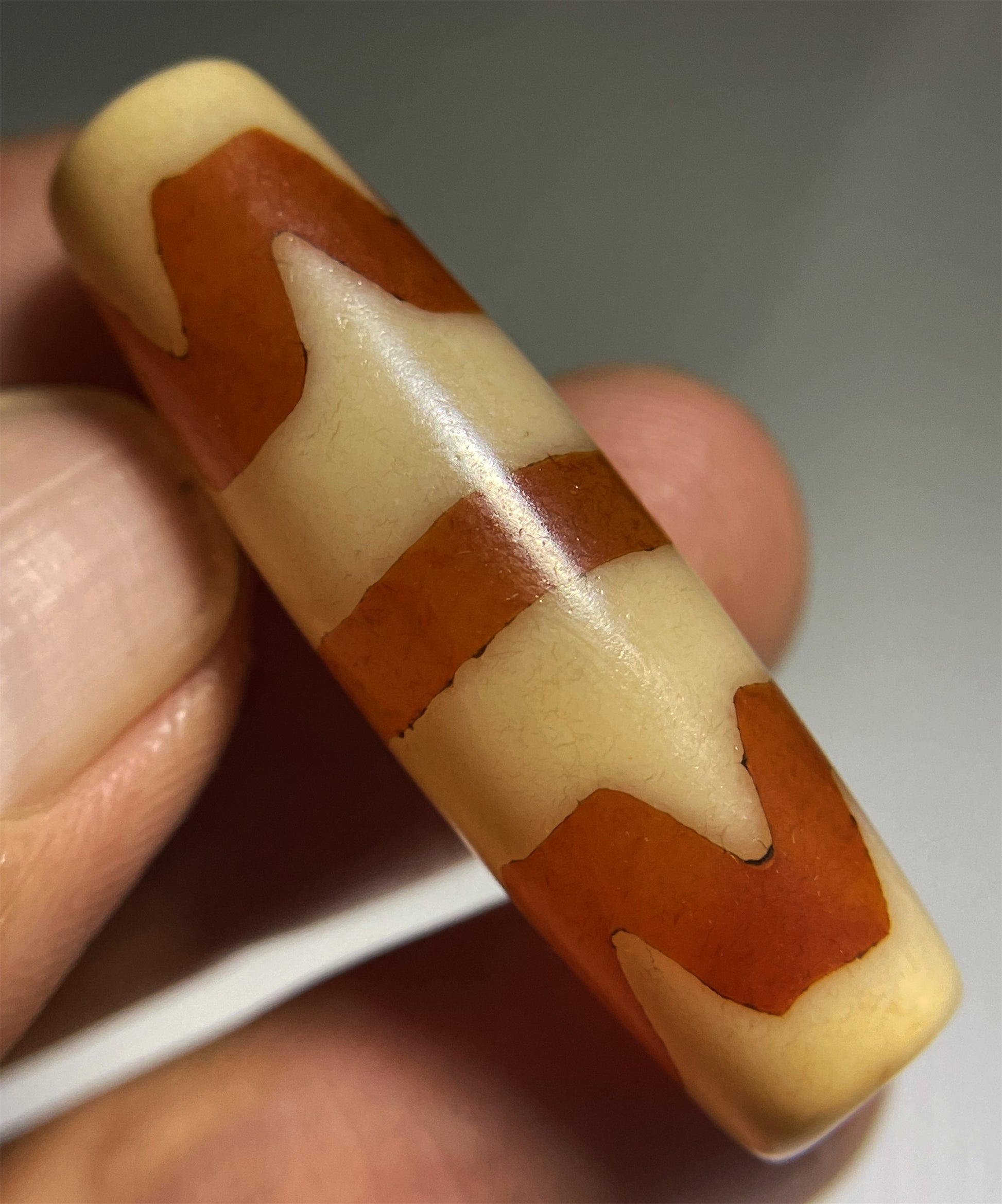 Genuine Tibet Ancient Tiger Tooth Dzi Bead Amulet Pendant Himalayan Agate Pure Water Wave Zigzag Gzi Old Antique Real Talisman Bracelet