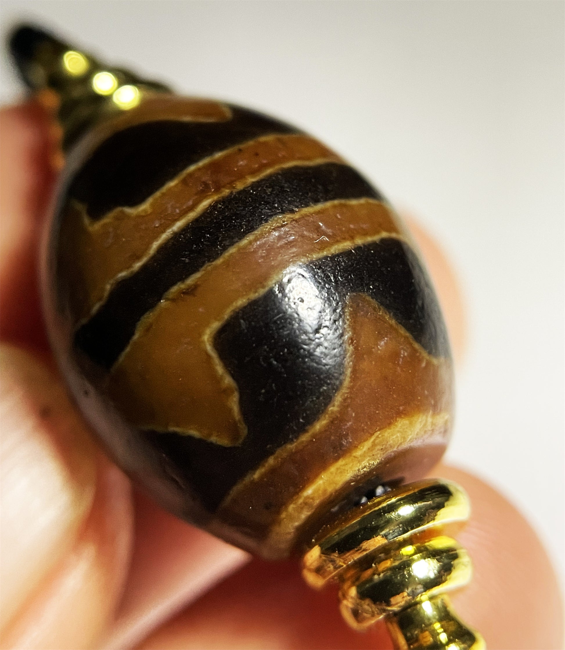 Ancient Dzi Bead Genuine Tibetan Water Wave Amulet Pendant Himalayan Agate Pure Tiger Tooth Zigzag Gzi Old Antique Real Talisman Bracelet