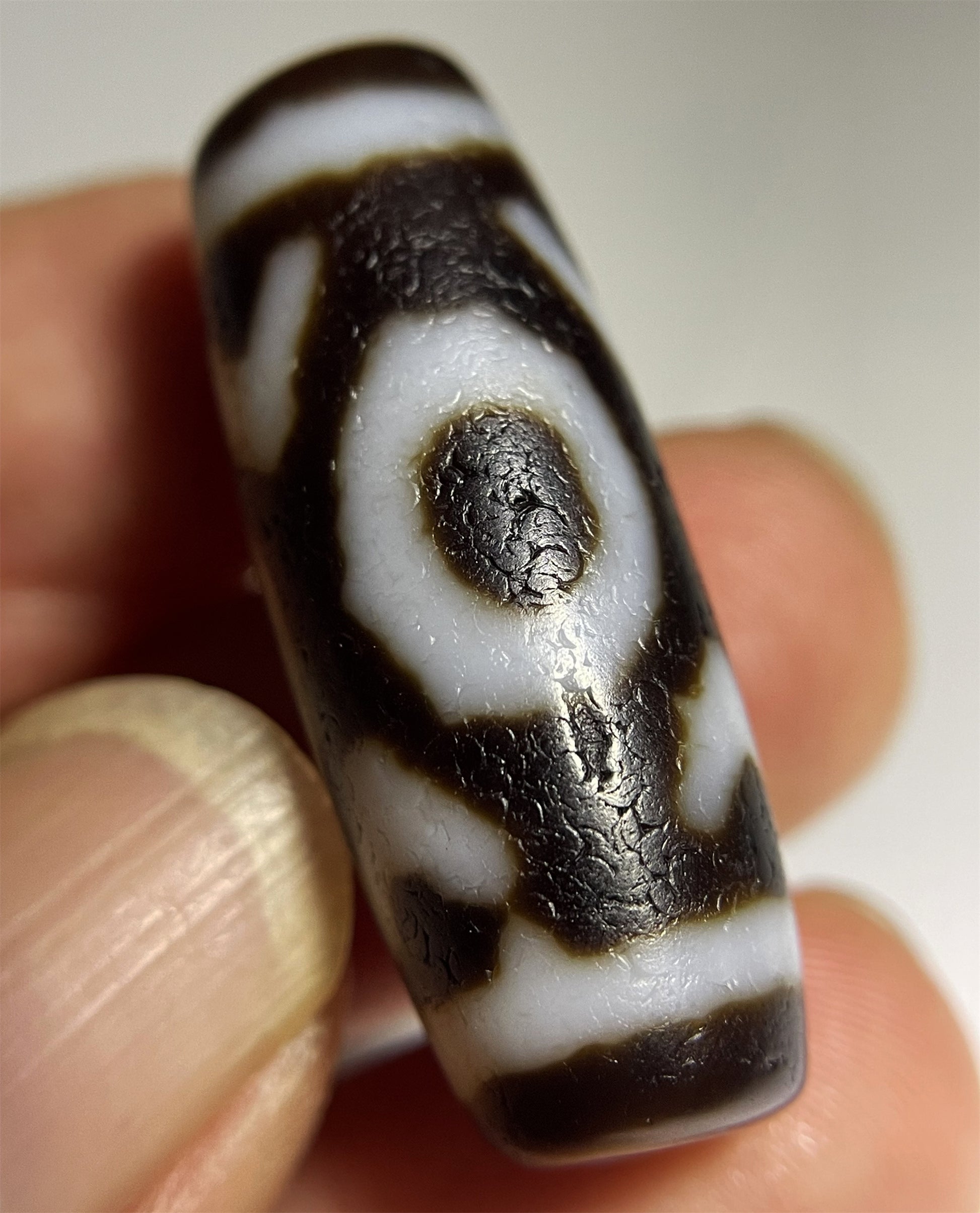 Ancient Dzi Bead Real Tibetan Nine Eyes Amulet Pendant Himalayan Agate Pure Special Three Eyed Gzi Old Antique Genuine Talisman Bracelet