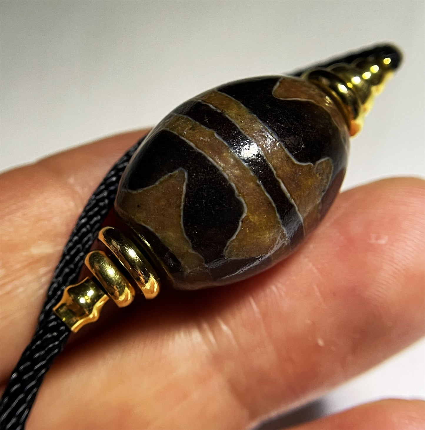 Ancient Dzi Bead Genuine Tibet Tiger Tooth Amulet Pendant Himalayan Agate Pure Water Wave Zigzag Gzi Old Antique Real Talisman Bracelet