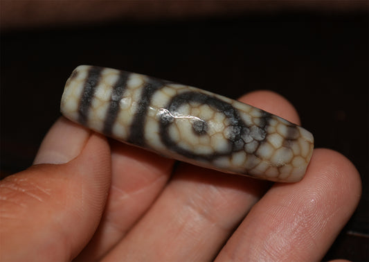 Ancient Tibetan Real Two Eye Dzi Bead Amulet Himalayan Pendant Agate Pure 2 Eyed Gzi Old Antique Genuine Talisman Bracelet