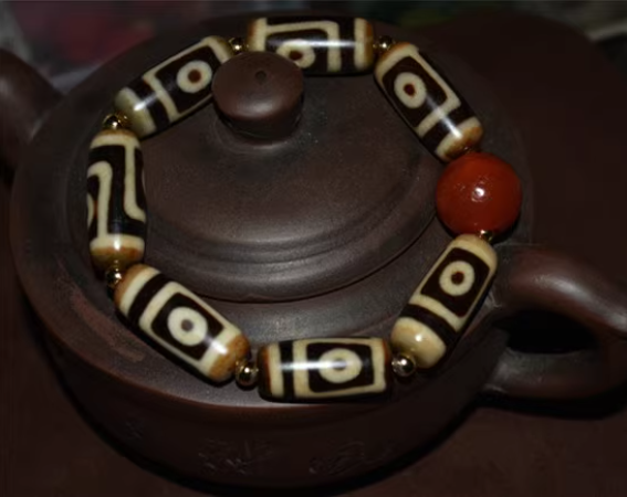 Ancient Tibetan Two Eyes Dzi Bead Bracelet Amulet Himalayas Agate Pure 2 Eyed Gzi Mala Old Antique Talisman Authentic