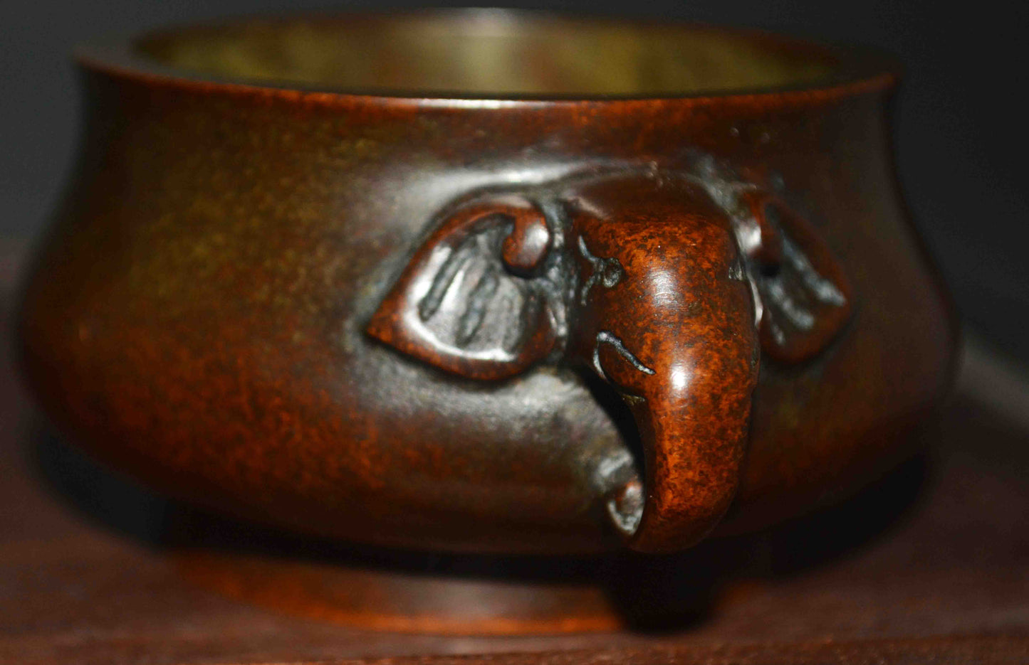 Chinese Old Antique Bronze Incense Burner Copper Censer Elephant Daoguang Qing Dynasty