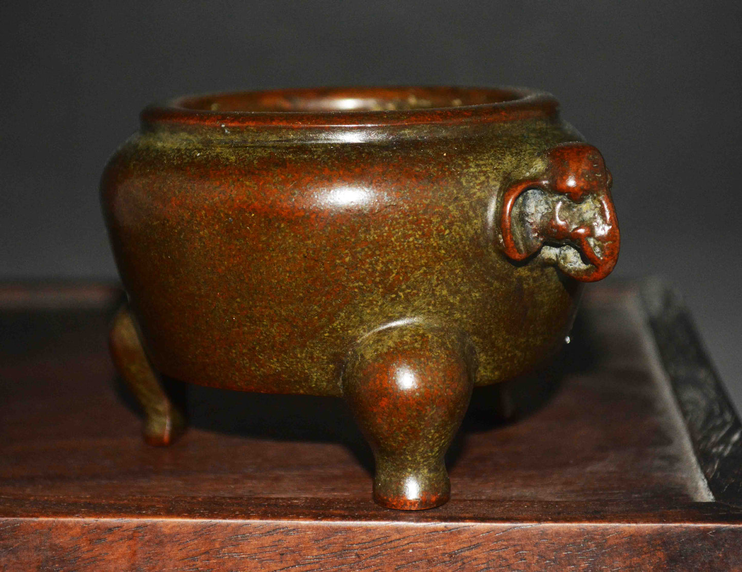 Chinese Old Antique Bronze Incense Burner Copper Censer Qing Dynasty Elephant Qianlong