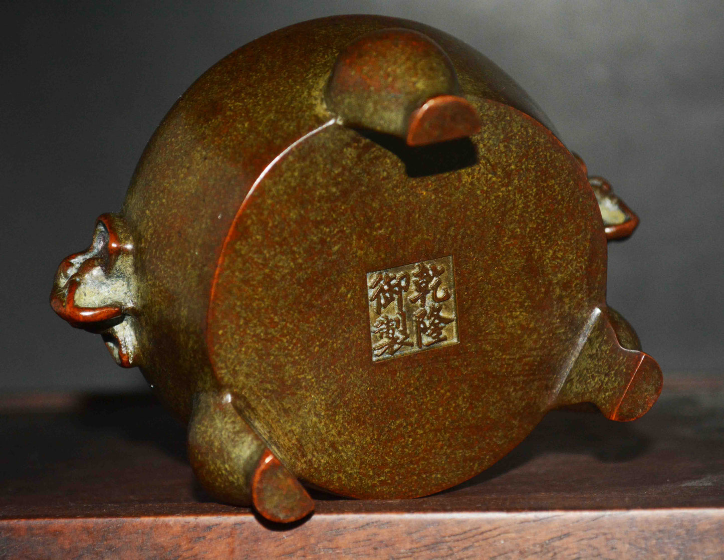 Chinese Old Antique Bronze Incense Burner Copper Censer Qing Dynasty Elephant Qianlong