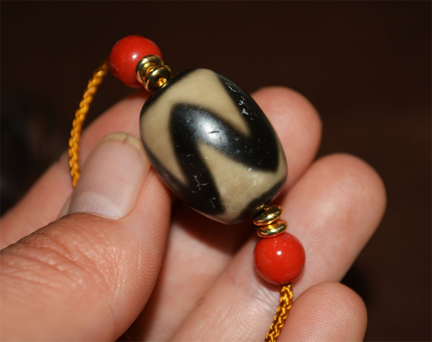 Ancient Tibetan Water Wave Dzi Bead Amulet Himalaya Pure Tiger Tooth Gzi Pendant Genuine Old Antique Agate ZigZag Talisman Bracelet