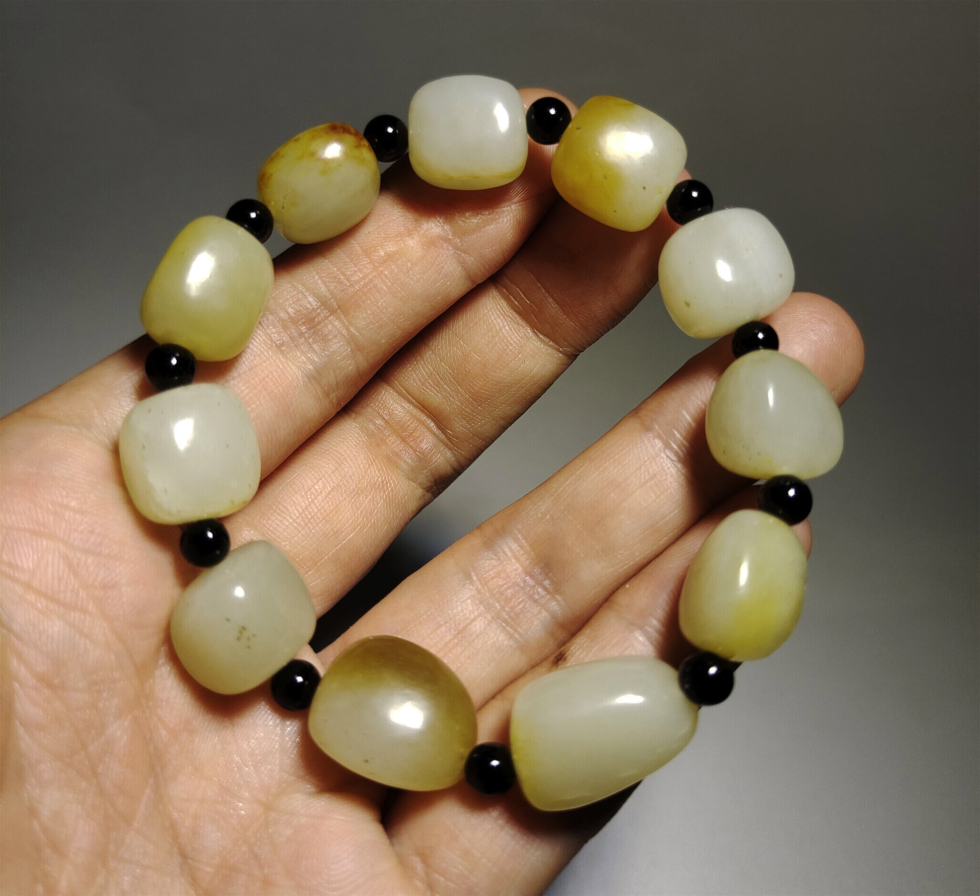 Real Chinese Antique White Hetian Jade Bracelet Natural Nephrite Hotan Mala Prayer Beads Old River Pebble