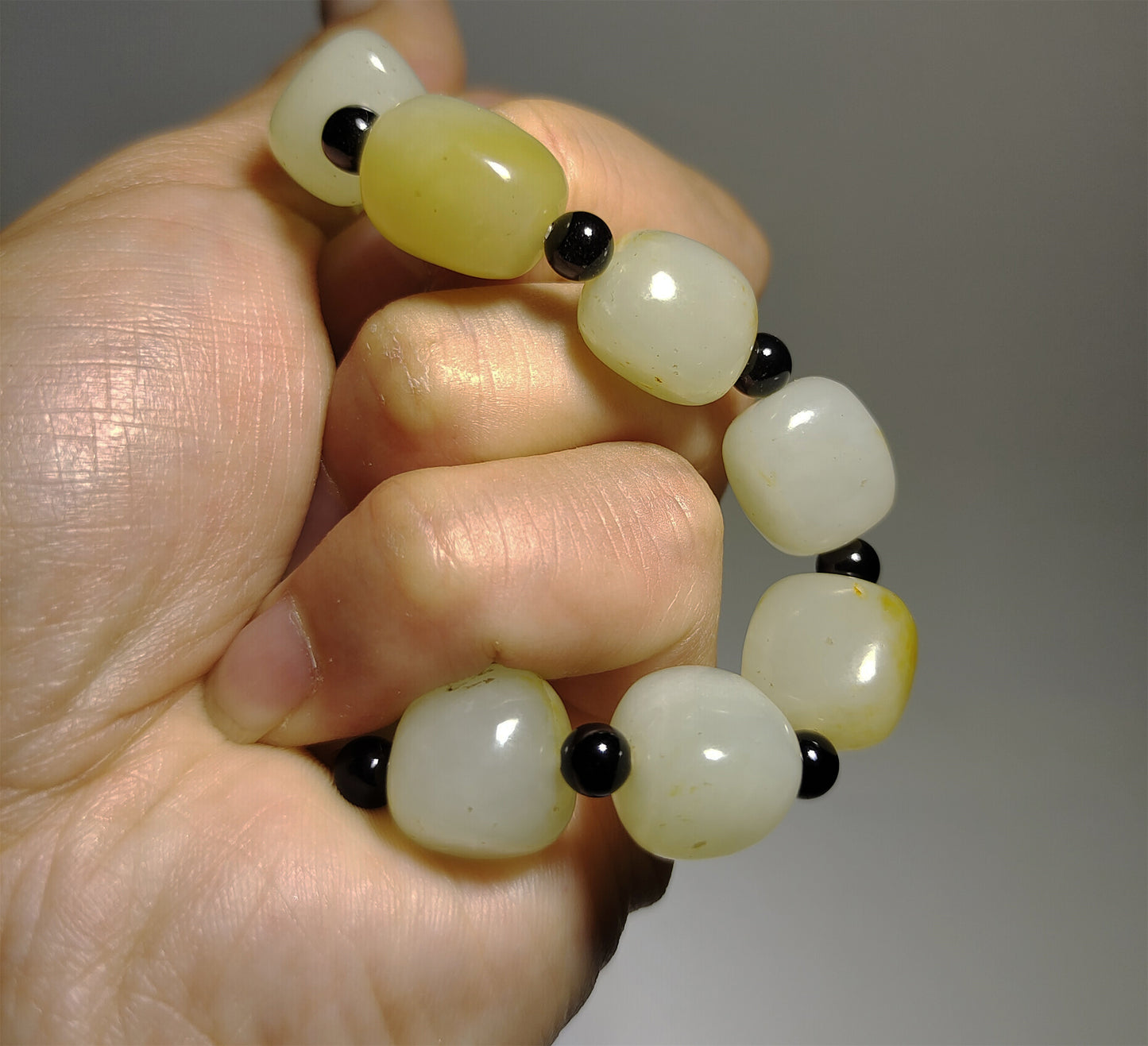 Real Chinese Antique White Hetian Jade Bracelet Natural Nephrite Hotan Mala Prayer Beads Old River Pebble