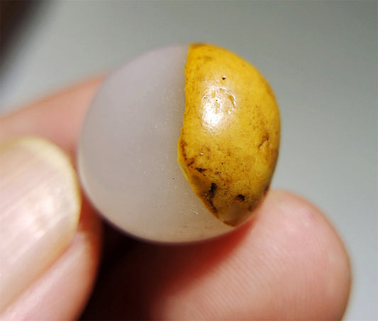 Genuine Chinese White Hetian Jade Pendant Natural Nephrite Bead Real Hotan Old Antique River Pebble Mutton Fat Amulet