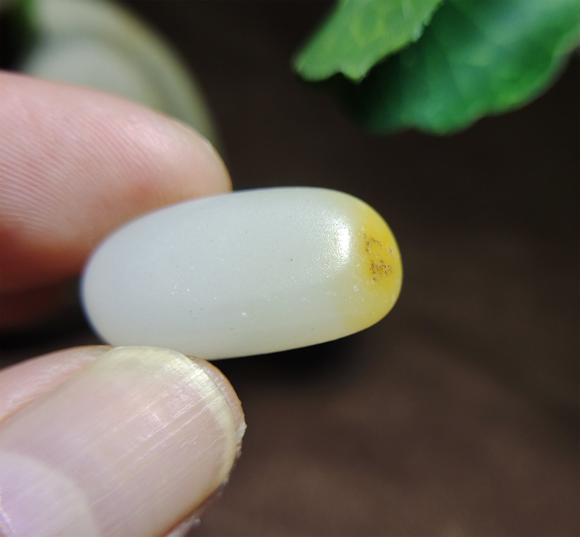 Genuine Chinese White Hetian Jade Pendant Natural Nephrite  Bead Hotan Old Antique River Pebble Mutton Fat Amulet