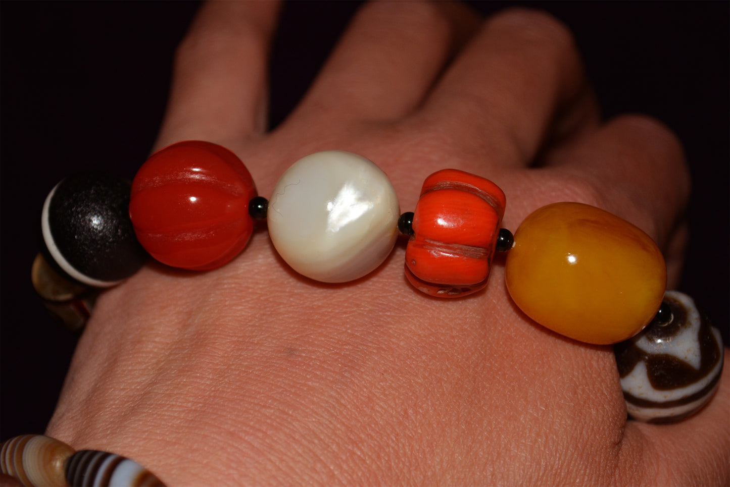 Real Himalaya Old Antique Amber Bracelet Red Coral Turquoise Mala Prayer Beads Pema Raka Nanhong Agate Six Eyes Dzi Bead