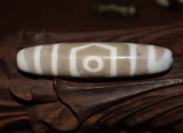 Genuine Himalayan Ancient Three Eyes Dzi Bead Pendant Amulet Tibetan Old Antique Real Agate Nepal 3 Eyed Pure Gzi Talisman Bracelet