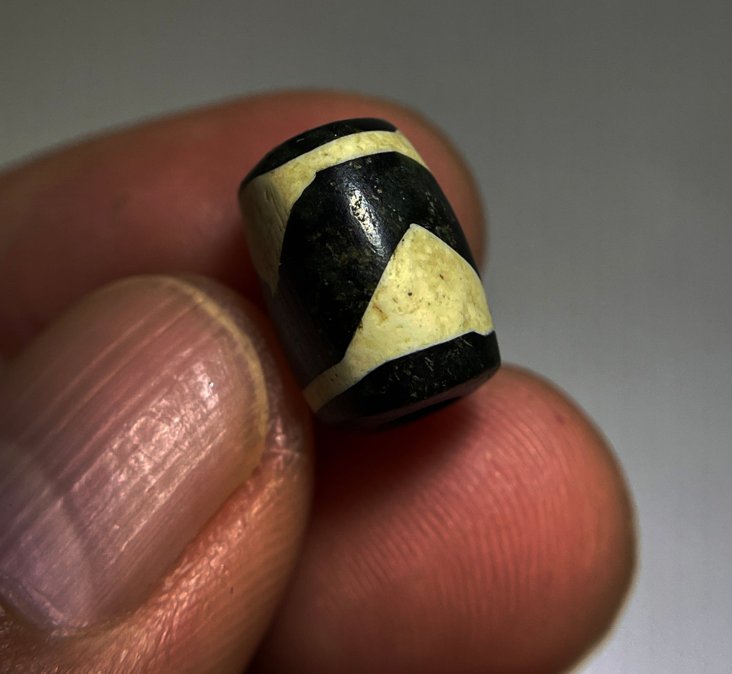 Genuine Himalaya Old Ancient Tiger Tooth Dzi Bead Amulet Pendant Tibet Pure Zigzag Gzi Lucky Talisman Bracelet