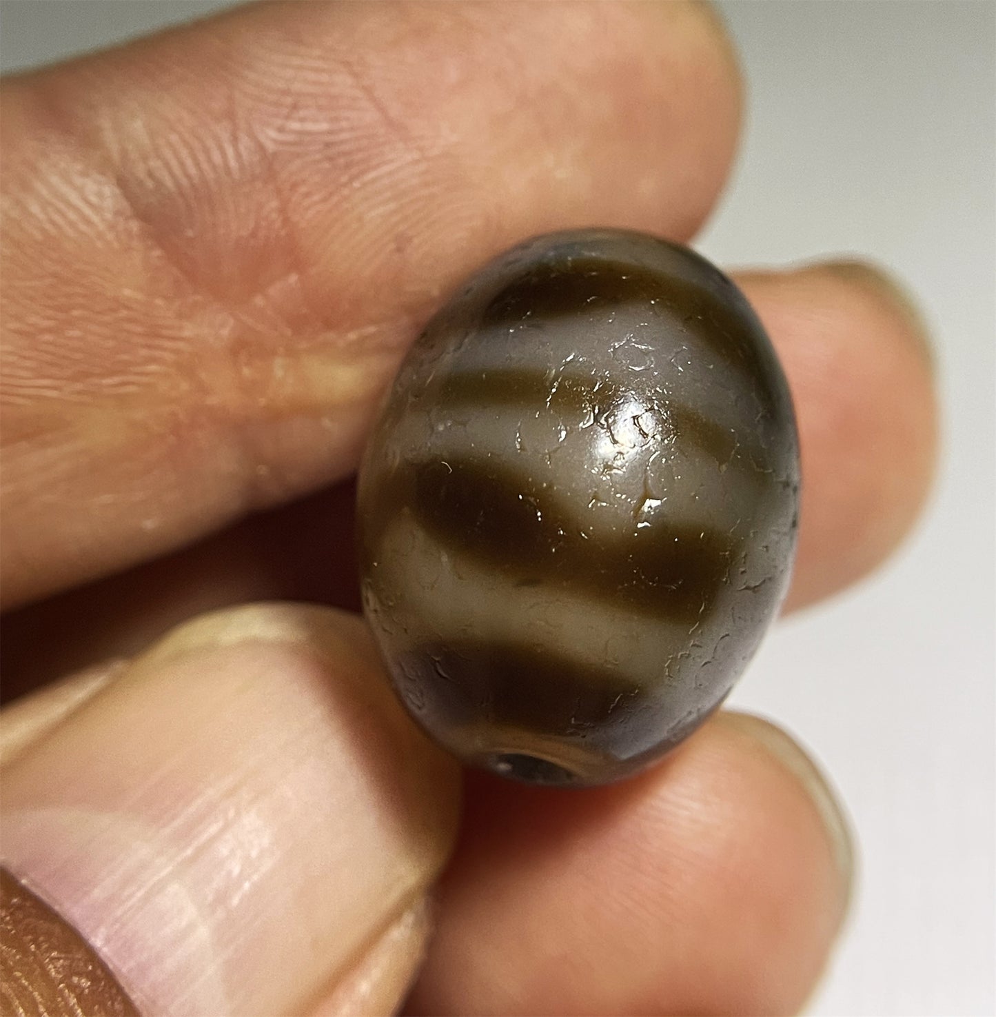 Genuine Tibet Old Ancient Water Wave Dzi Bead Amulet Himalaya Bracelet Pure Tiger Tooth Gzi Old Antique Real Agate ZigZag Talisman