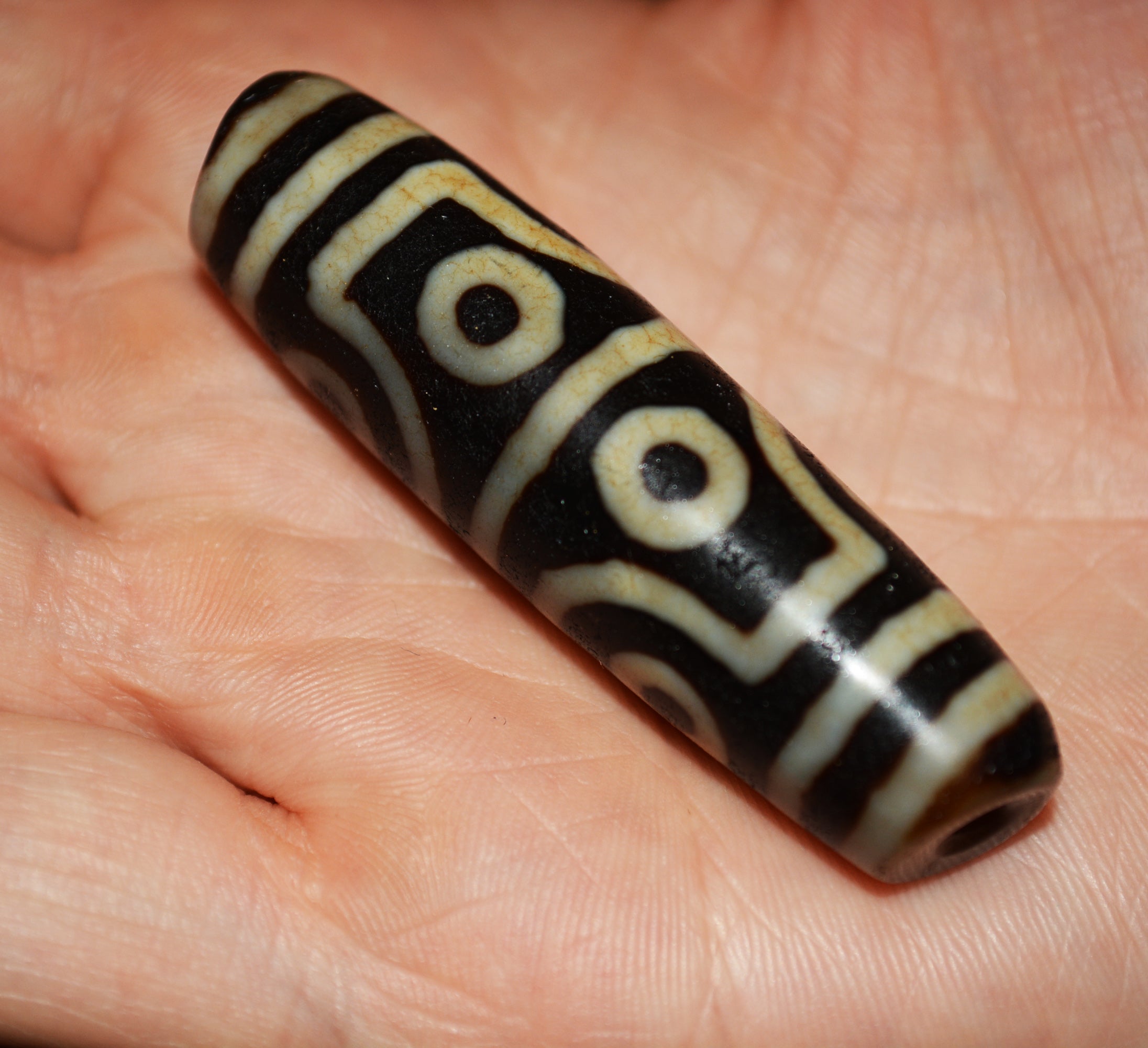Genuine Tibetan Ancient Eight Eyes Dzi Bead Pendant Amulet