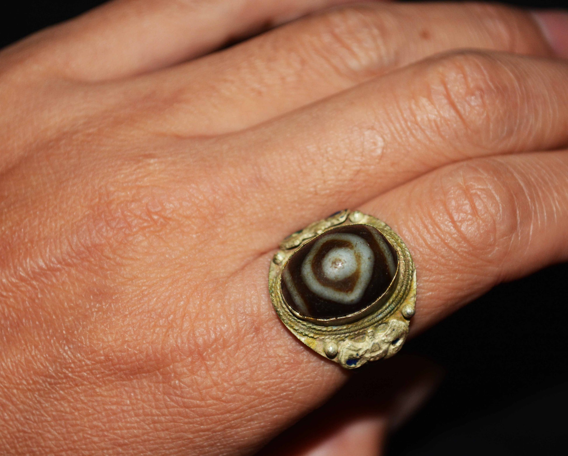 Genuine Tibetan Ancient One Two Eyes Dzi Bead Ring Amulet Himalaya Old Antique Real Agate Nepal Buddha's Eye Pure Gzi Talisman