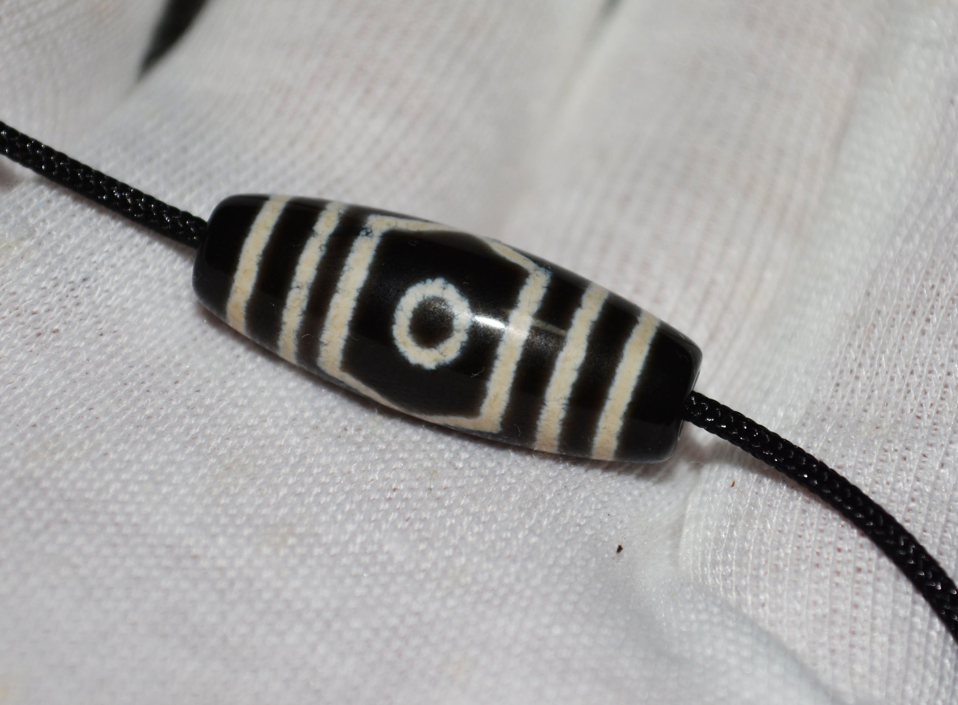 Genuine Tibetan Ancient Three Eyes Dzi Bead Pendant Amulet Himalaya Old Antique Real Agate Nepal 3 Eyed Pure Gzi Talisman Bracelet
