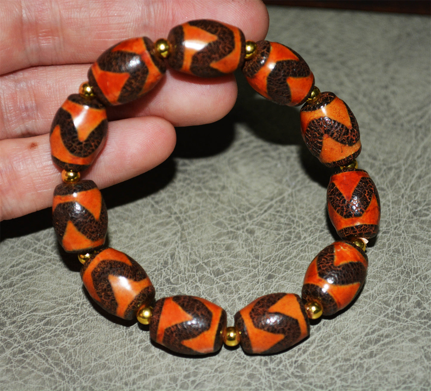 Genuine Tibetan Ancient Tiger Tooth Dzi Bead Bracelet Amulet Himalaya Zigzag Old Antique Real Agate Nepal Water Wave Pure Gzi Mala Prayer Beads Talisman