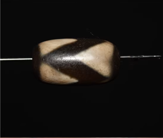 Genuine Tibetan Old Ancient Tiger Tooth Dzi Bead Amulet Himalayan Water Wave Pendant Agate Zigzag Antique Nepal Real Pure Gzi Talisman Bracelet