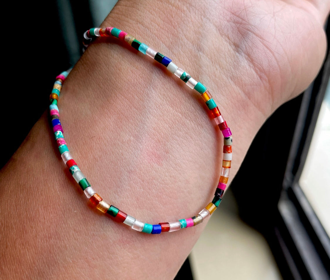 Genuine Tibetan Old Antiqe Turquoise Stone Bracelet Red Agate Necklace Real Lapis lazuli Lazurite Crystal Tiger’s eye Amazonite Himalaya Beads 藏传绿松石多宝手串南红玛瑙西藏老剁珠虎眼石项链桶珠手链天河石管珠锁骨链