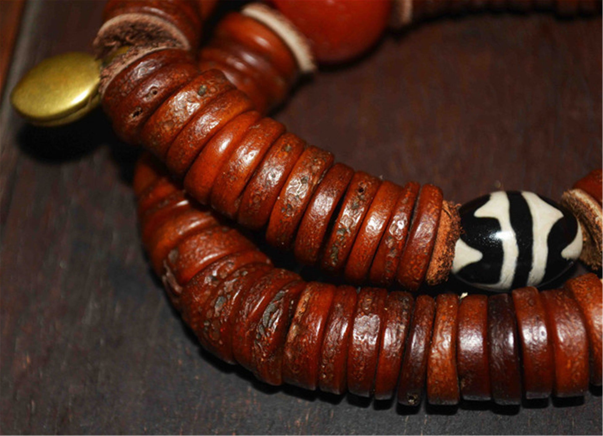Genuine Tibetan Old Antique Kapala Bone Mala Prayer Beads 108 Rosary Bracelet Himalayan Real 108 Buddhism Worry Necklace Amulet