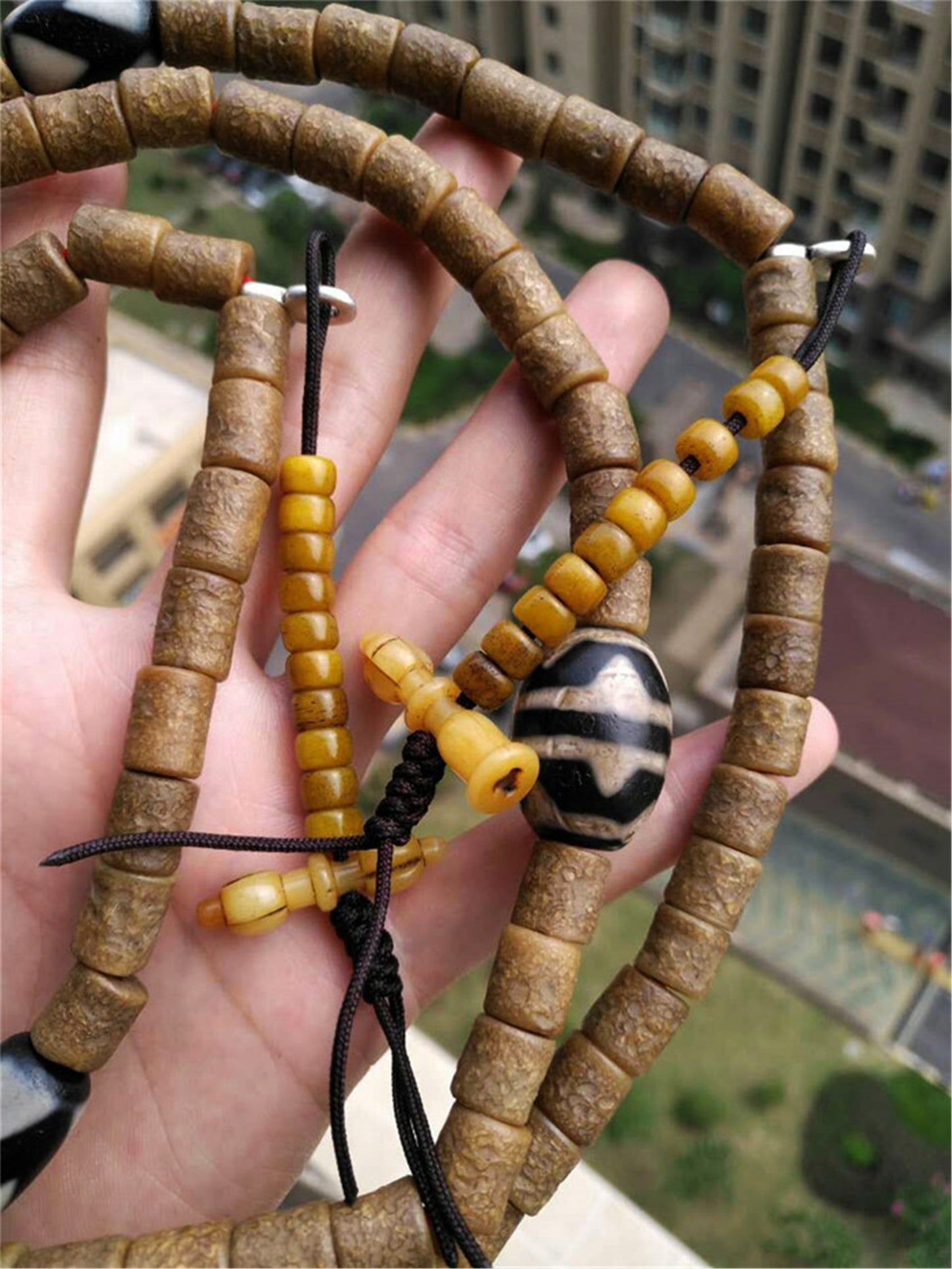 Genuine Tibetan Old Antique Kapala Bone Prayer Beads Mala Rosary 108 Bracelet Himalayan Real Buddhism Worry Necklace Amulet Tiger Tooth Dzi Bead