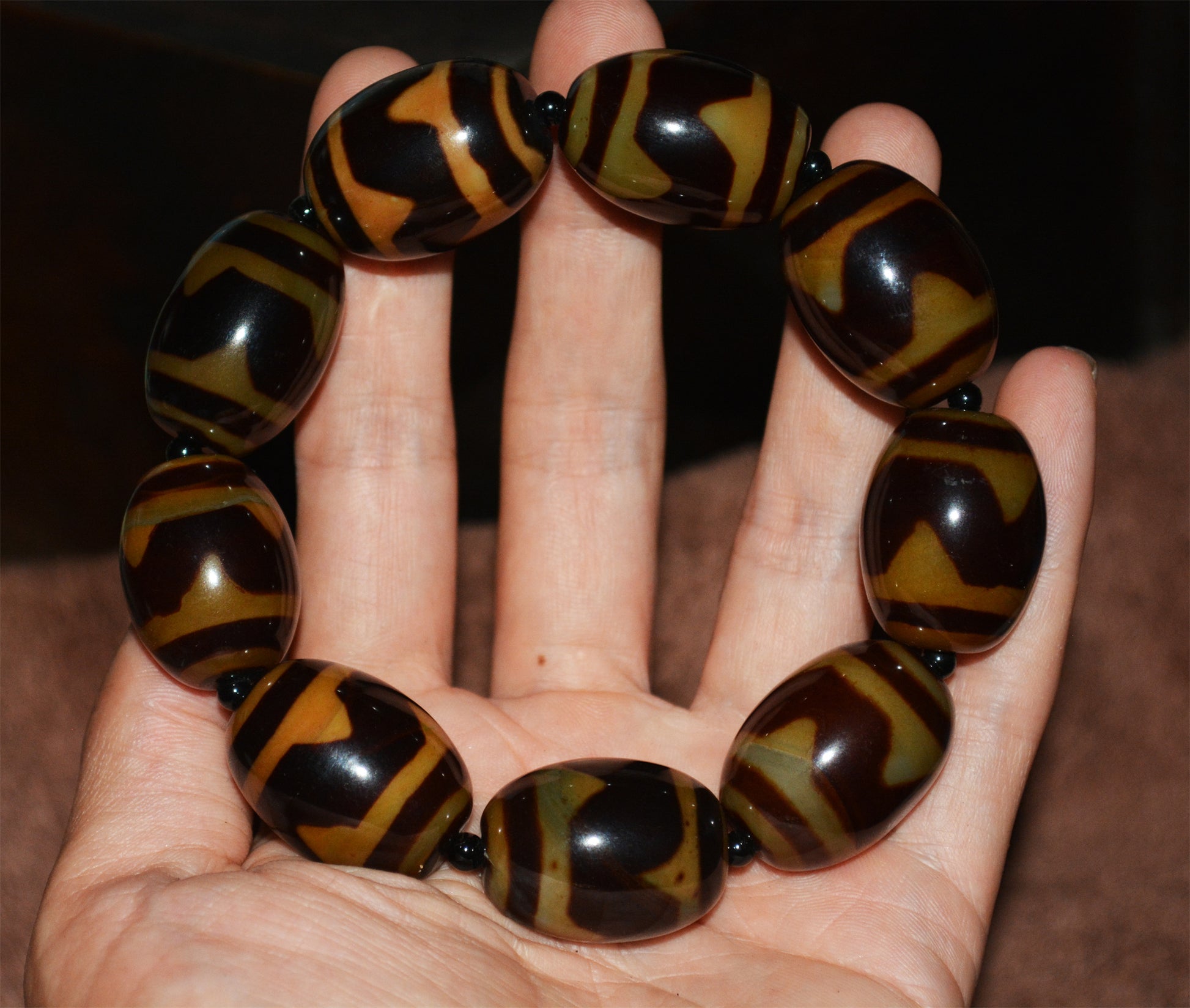 Genuine Tibetan Old Tiger Tooth Dzi Bead Bracelet Amulet Mala Prayer Himalayas Zigzag Water Wave Pure Gzi Talisman