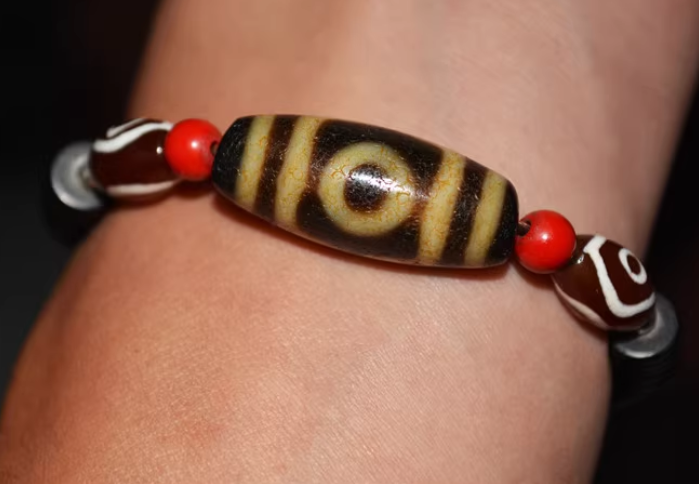 Himalayan Ancient Three Eyes Dzi Bead Amulet Tibetan 3 Eyed Pure Gzi Genuine Old Antique Agate Real Talisman Bracelet