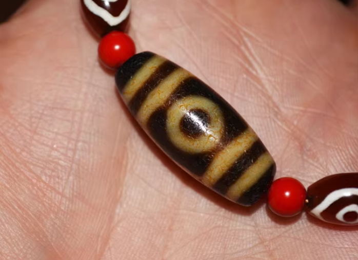 Himalayan Ancient Three Eyes Dzi Bead Amulet Tibetan 3 Eyed Pure Gzi Genuine Old Antique Agate Real Talisman Bracelet