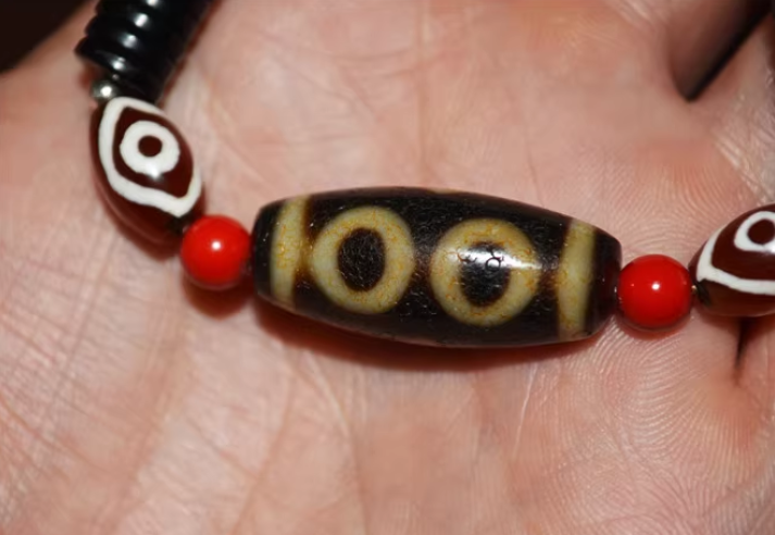 Himalayan Ancient Three Eyes Dzi Bead Amulet Tibetan 3 Eyed Pure Gzi Genuine Old Antique Agate Real Talisman Bracelet